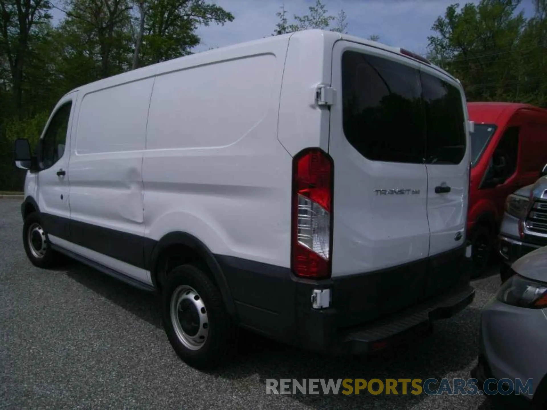 14 Photograph of a damaged car 1FTYR1YM4KKB18081 FORD TRANSIT 2019