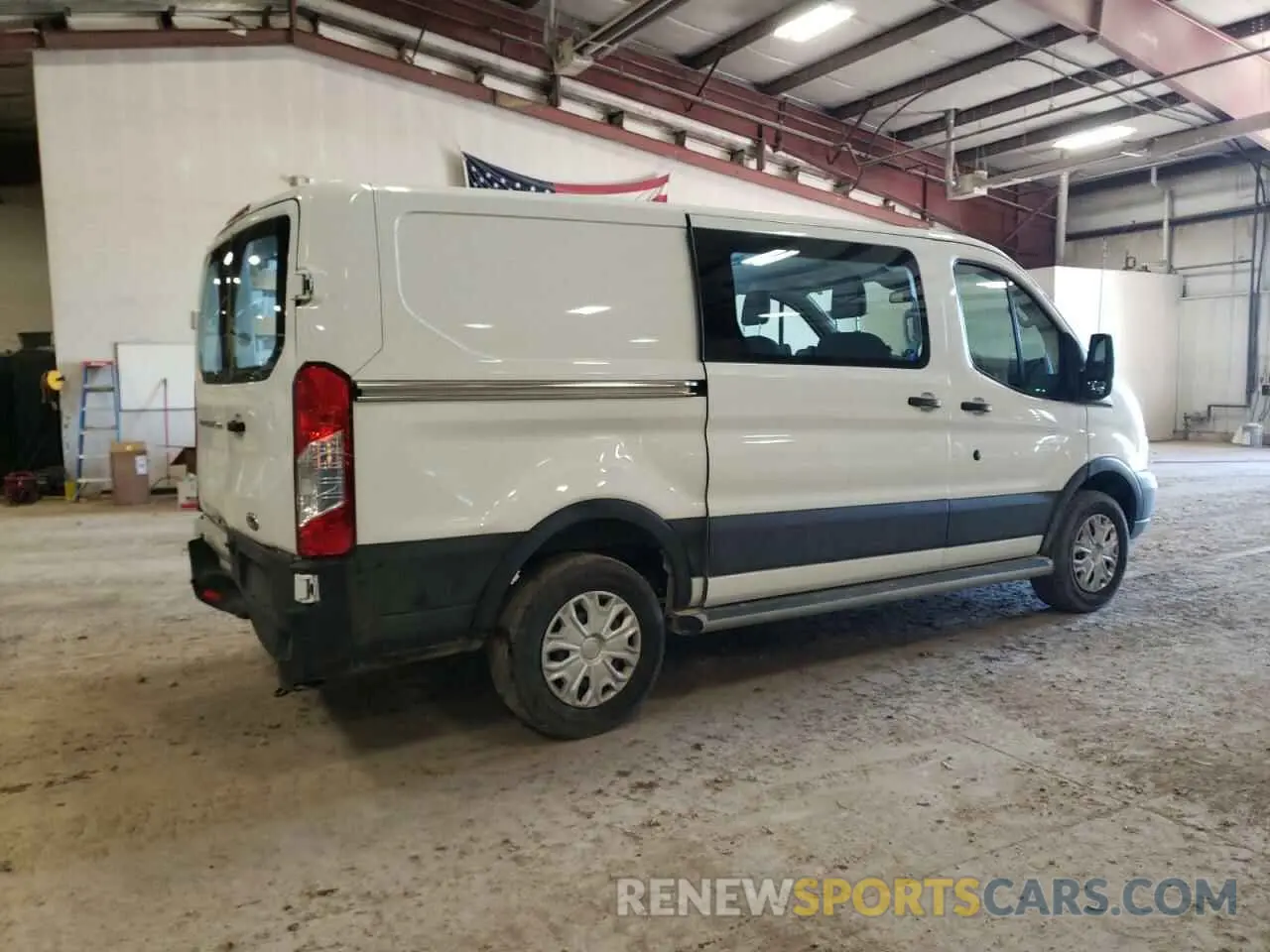 3 Photograph of a damaged car 1FTYR1YM6KKB52457 FORD TRANSIT 2019