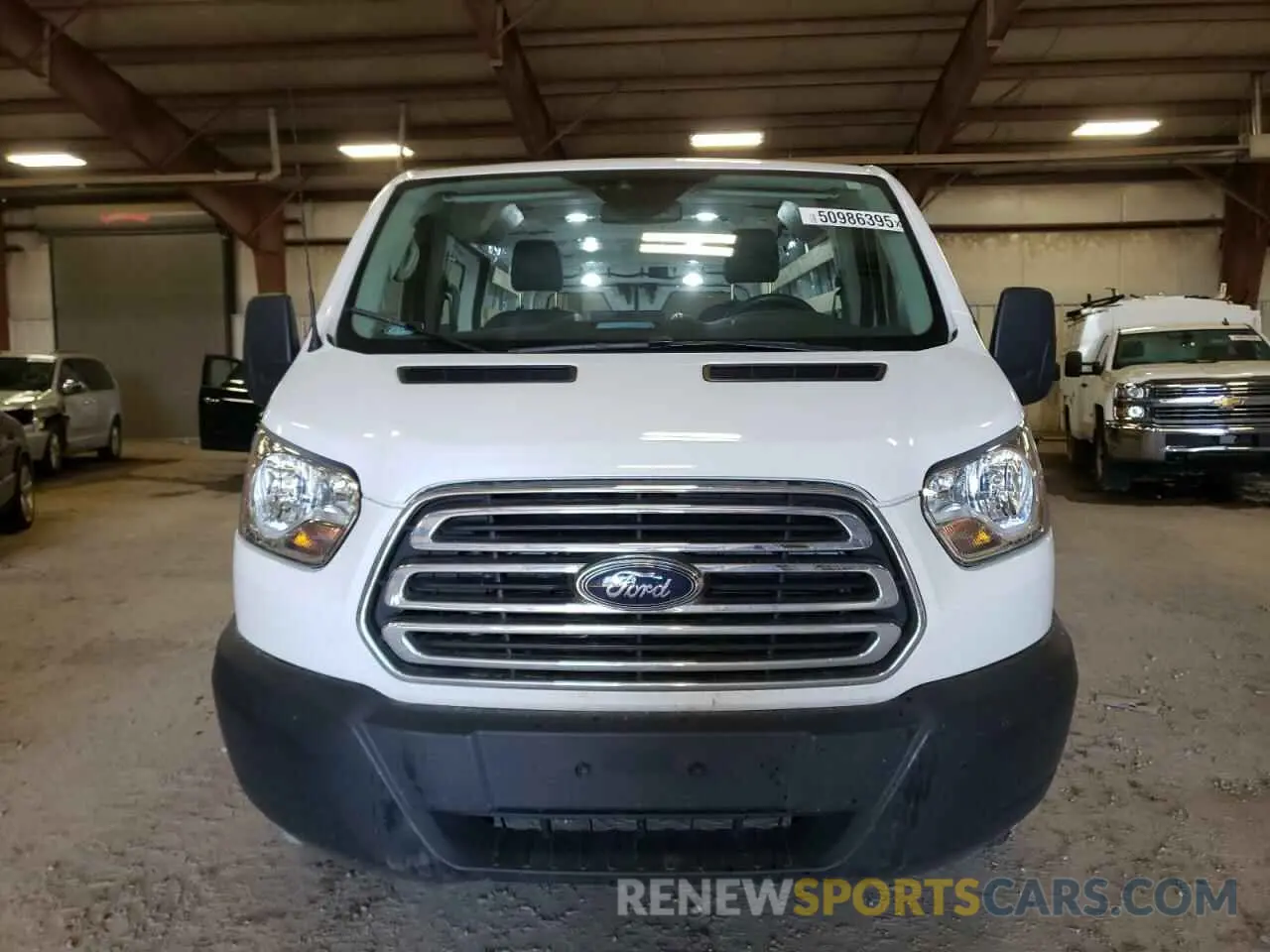 5 Photograph of a damaged car 1FTYR1YM6KKB52457 FORD TRANSIT 2019
