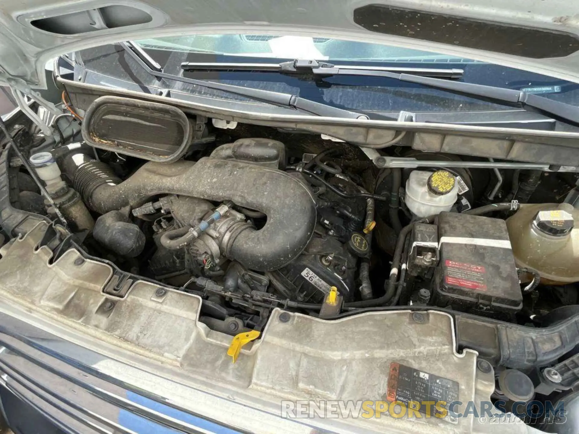 4 Photograph of a damaged car 1FTYR1YMXKKB00944 FORD TRANSIT 2019