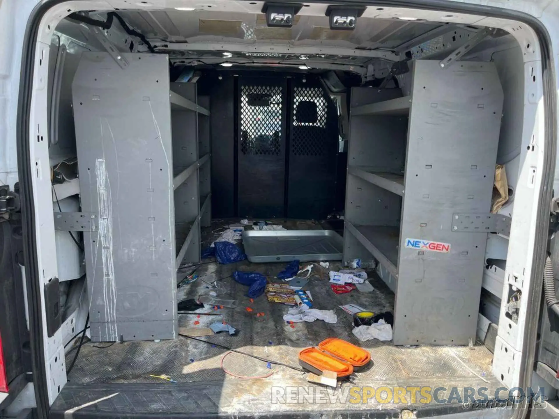 5 Фотография поврежденного автомобиля 1FTYR1ZM9KKB34436 FORD TRANSIT 2019