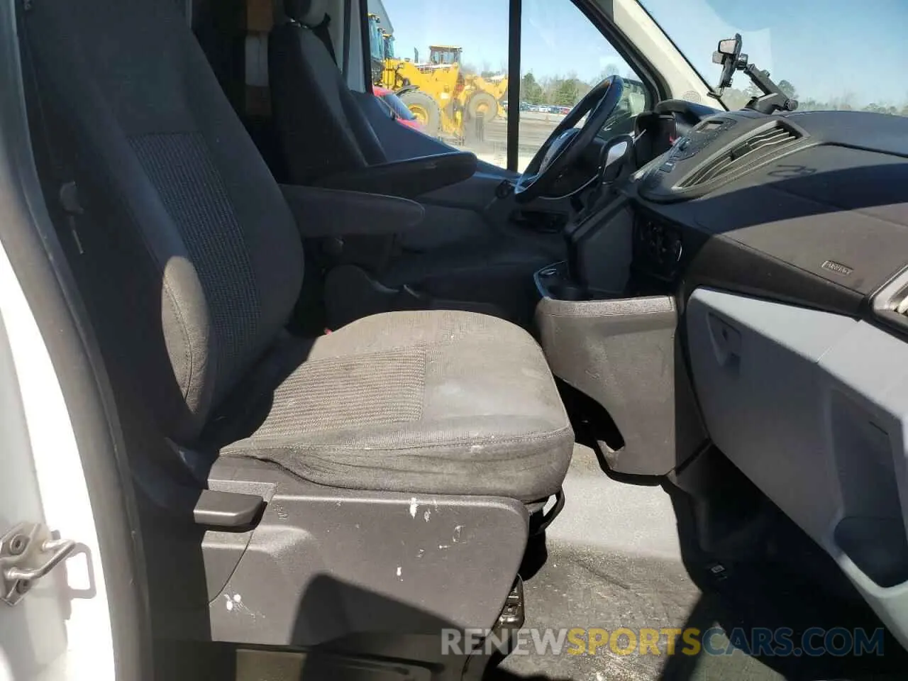 11 Фотография поврежденного автомобиля 1FTYR1ZM9KKB51799 FORD TRANSIT 2019