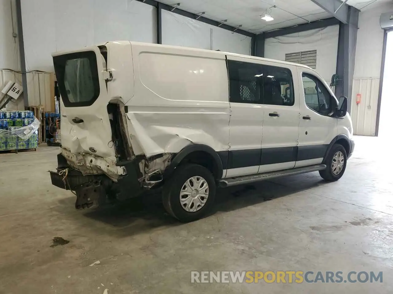 3 Фотография поврежденного автомобиля 1FTYR1ZM9KKB51799 FORD TRANSIT 2019