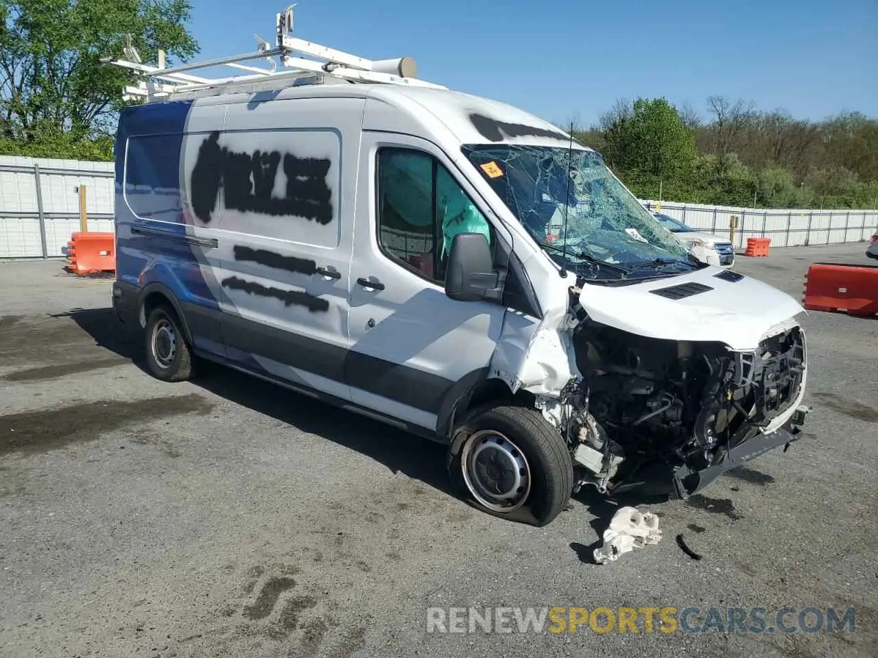 4 Photograph of a damaged car 1FTYR2CM0KKA48706 FORD TRANSIT 2019