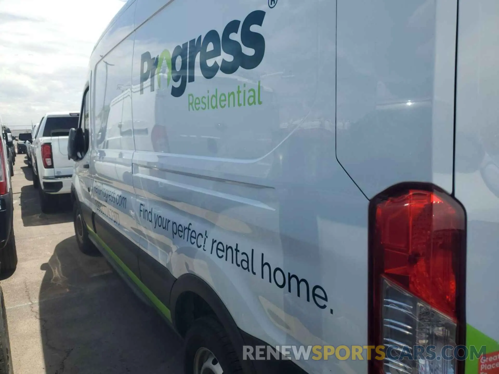 12 Photograph of a damaged car 1FTYR2CM2KKA02276 FORD TRANSIT 2019