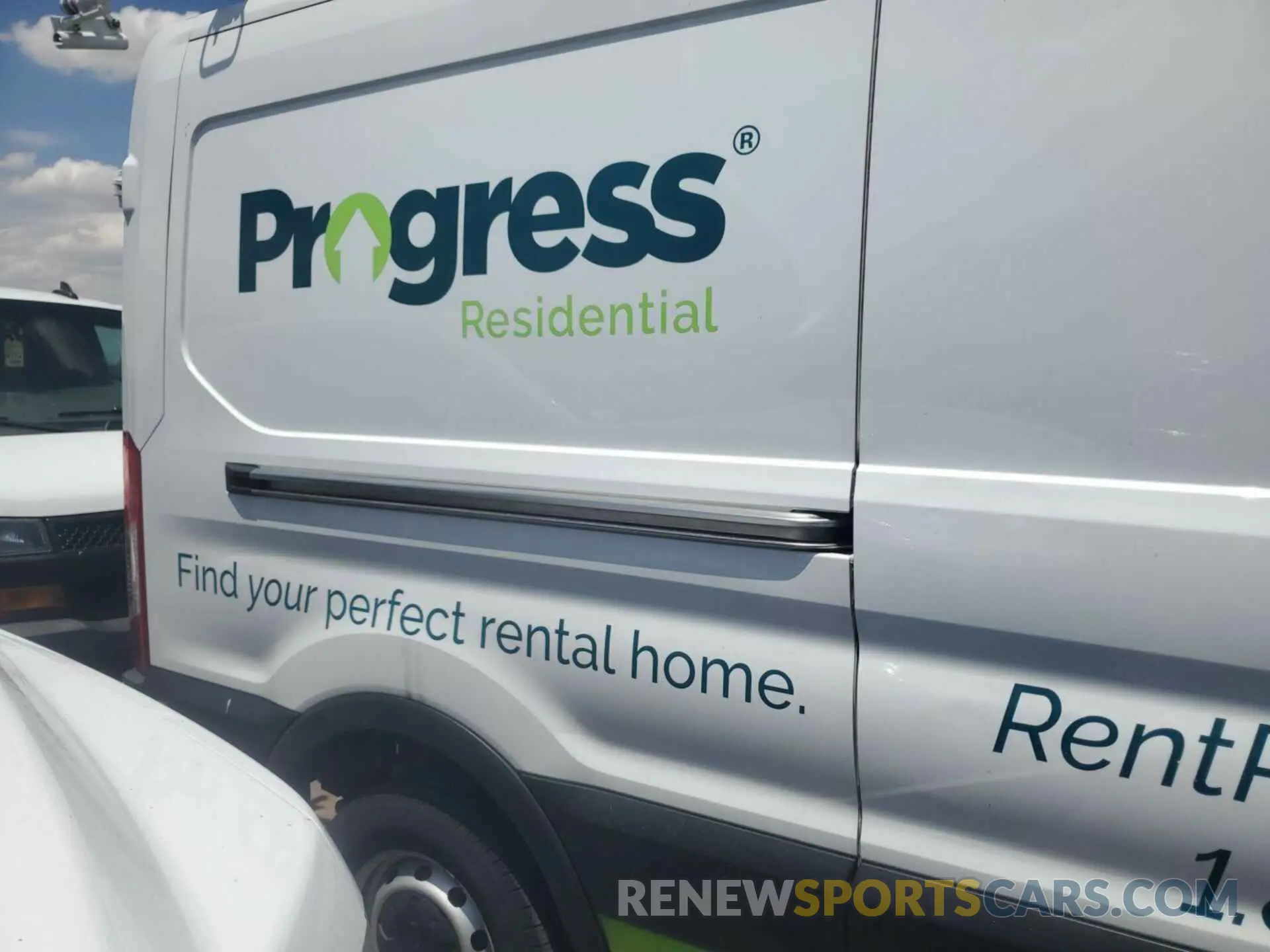 14 Photograph of a damaged car 1FTYR2CM2KKA02276 FORD TRANSIT 2019