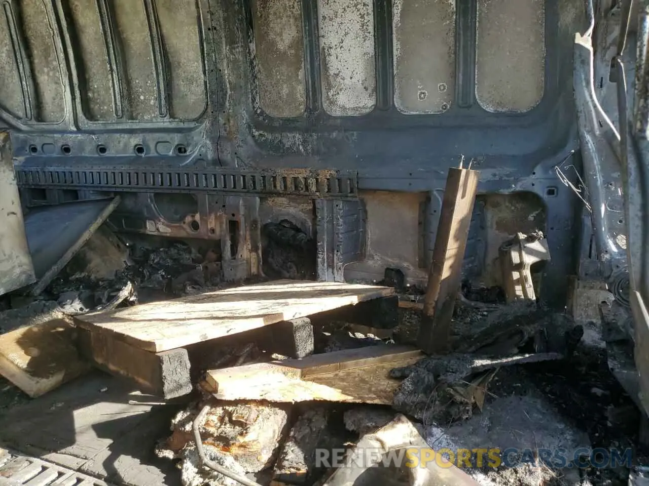 11 Photograph of a damaged car 1FTYR2CM2KKA15478 FORD TRANSIT 2019