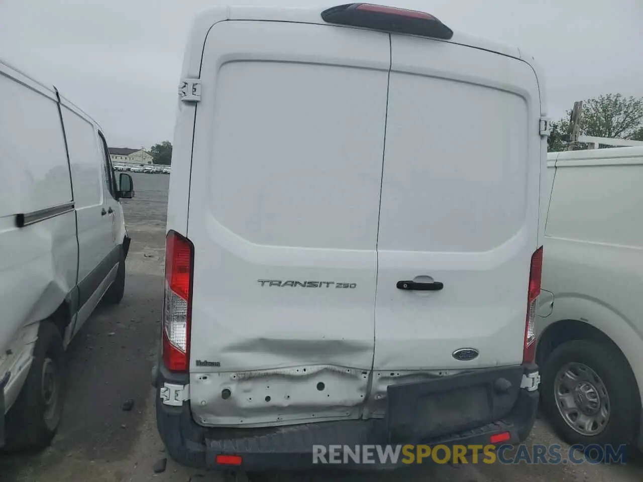 6 Photograph of a damaged car 1FTYR2CMXKKB08555 FORD TRANSIT 2019