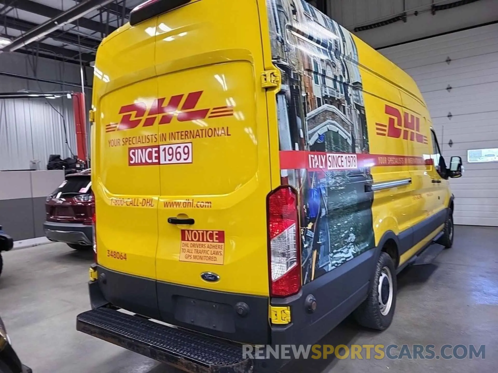 39 Фотография поврежденного автомобиля 1FTYR3XM0KKA38662 FORD TRANSIT 2019