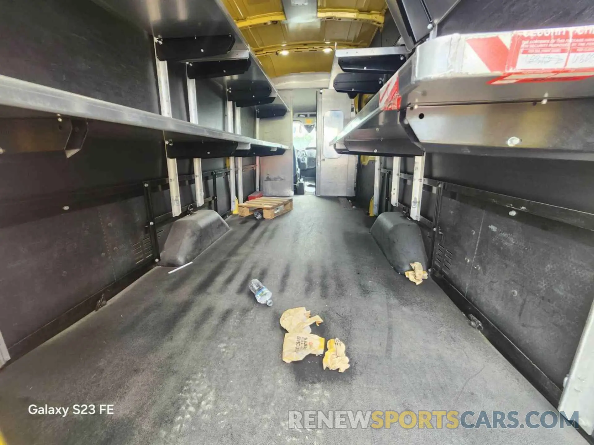 22 Photograph of a damaged car 1FTYR3XM0KKA38693 FORD TRANSIT 2019