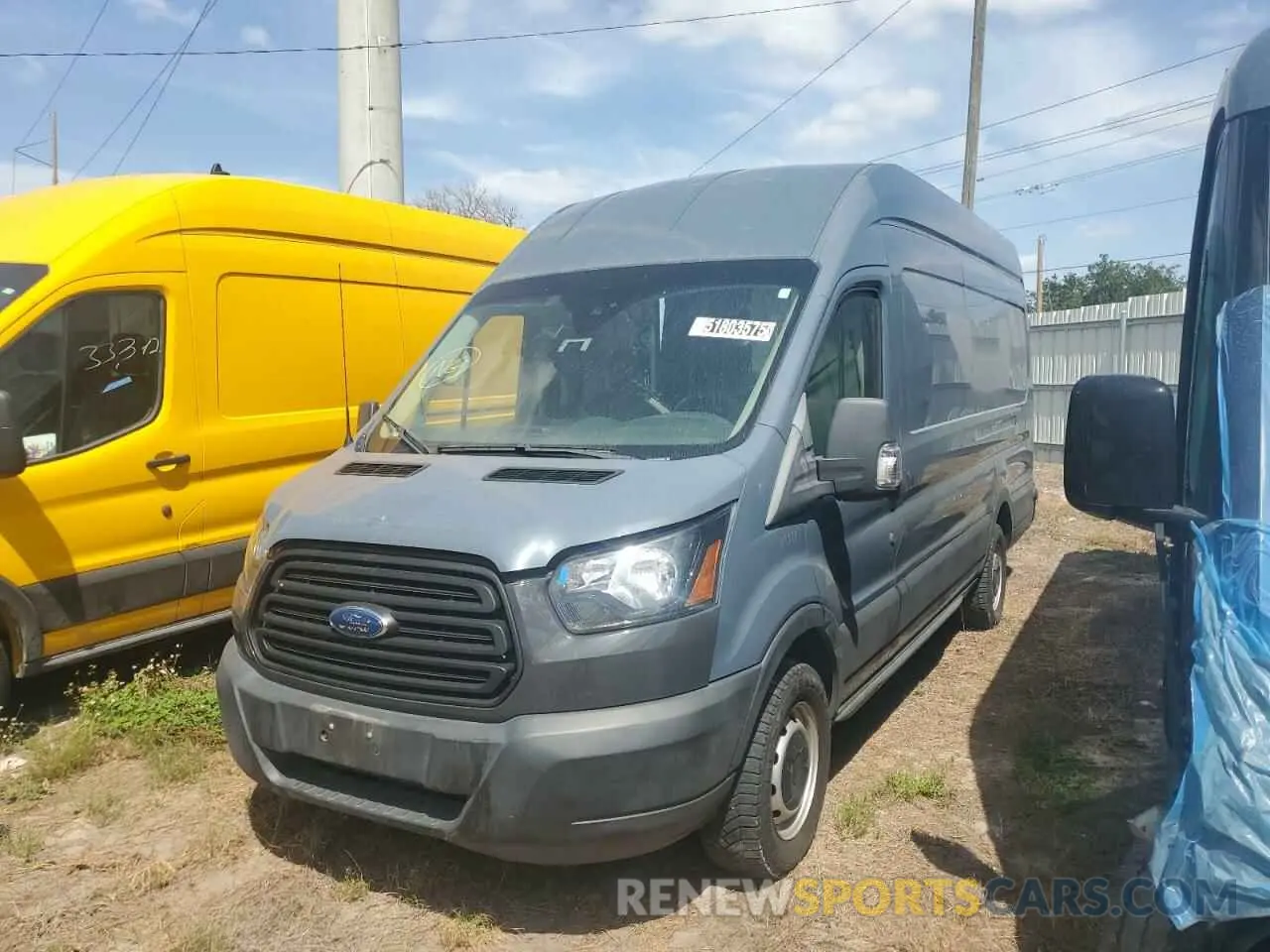 1 Photograph of a damaged car 1FTYR3XM2KKB17542 FORD TRANSIT 2019
