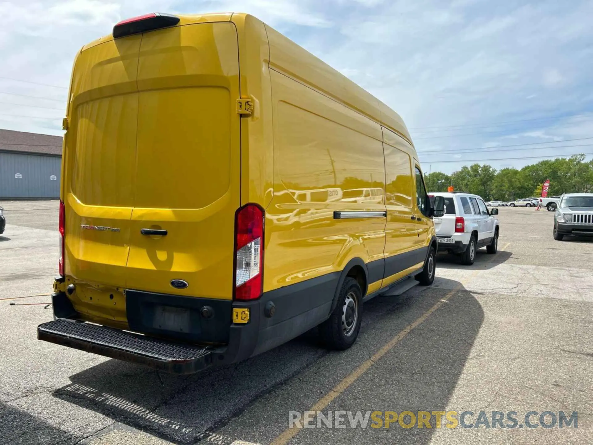 15 Фотография поврежденного автомобиля 1FTYR3XM5KKA24840 FORD TRANSIT 2019