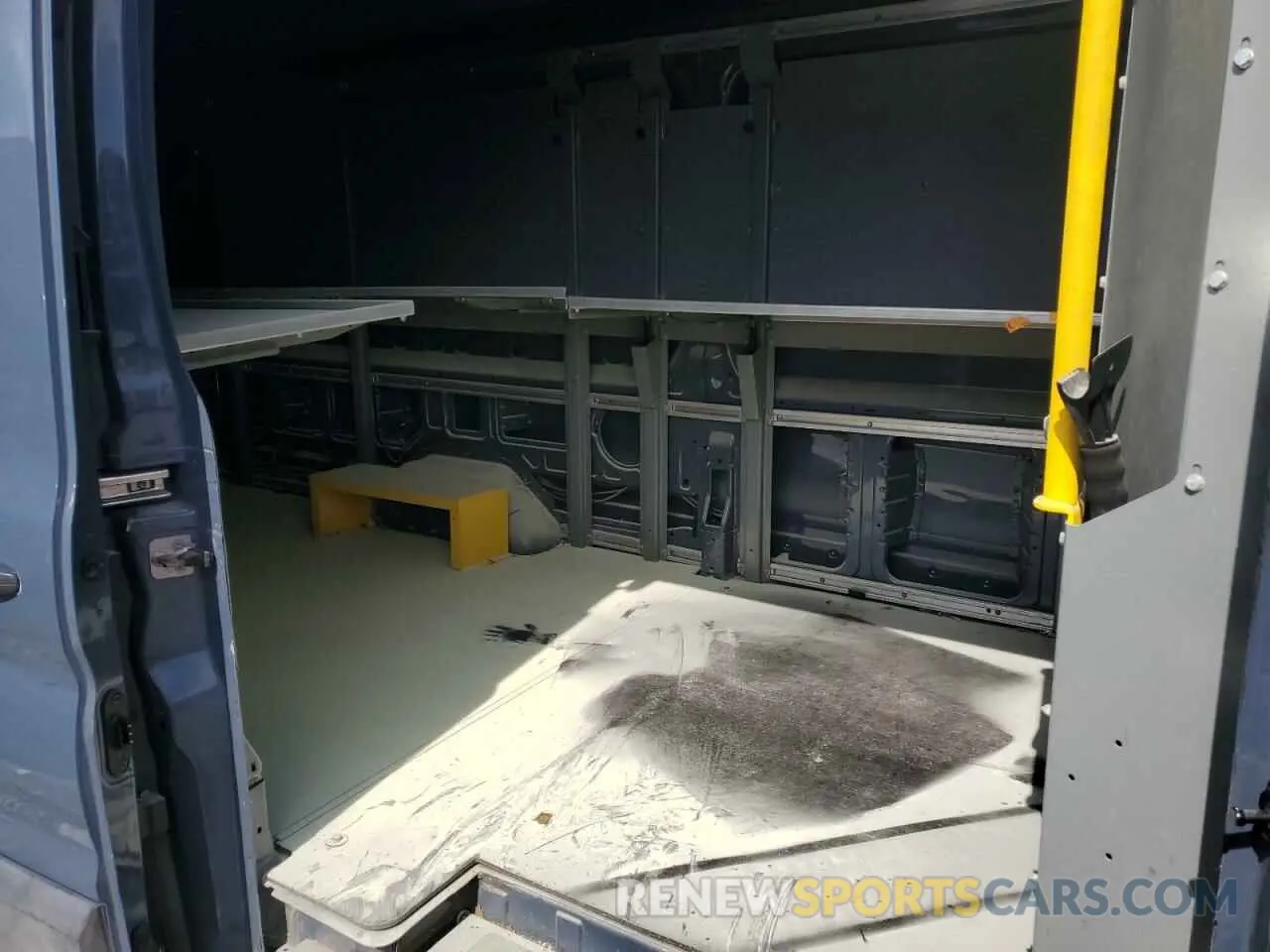 10 Photograph of a damaged car 1FTYR3XM6KKB78599 FORD TRANSIT 2019