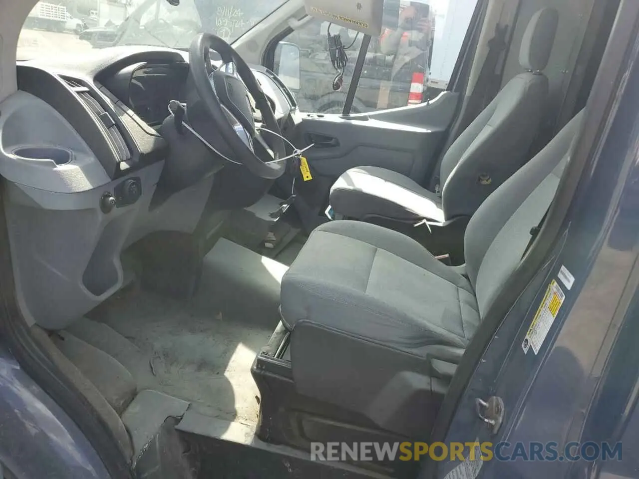 7 Photograph of a damaged car 1FTYR3XM6KKB78599 FORD TRANSIT 2019
