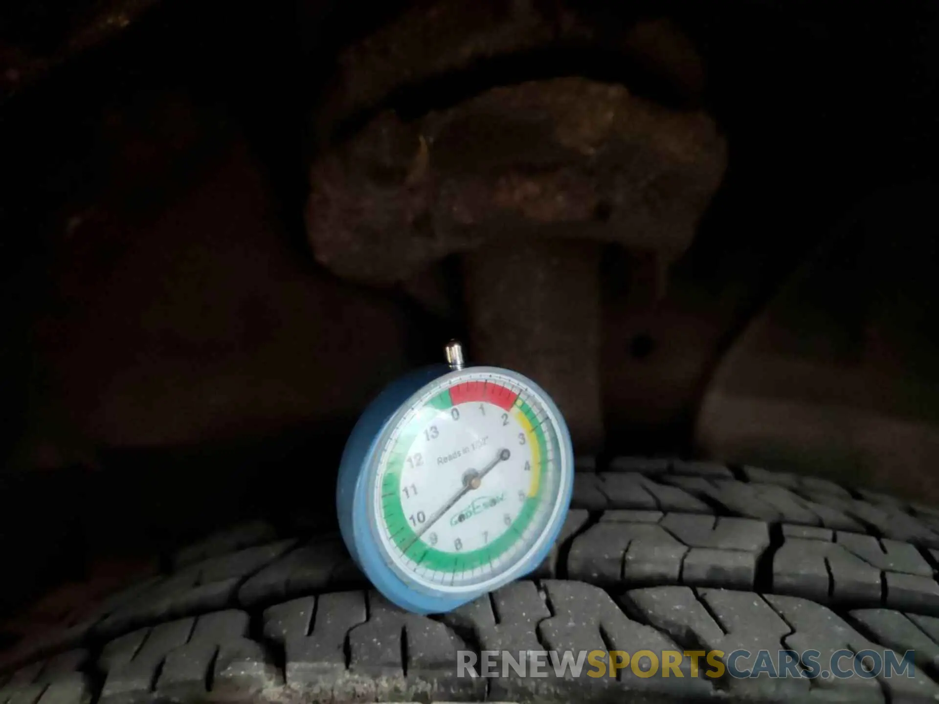 16 Photograph of a damaged car 1FTYR3XM8KKA38683 FORD TRANSIT 2019
