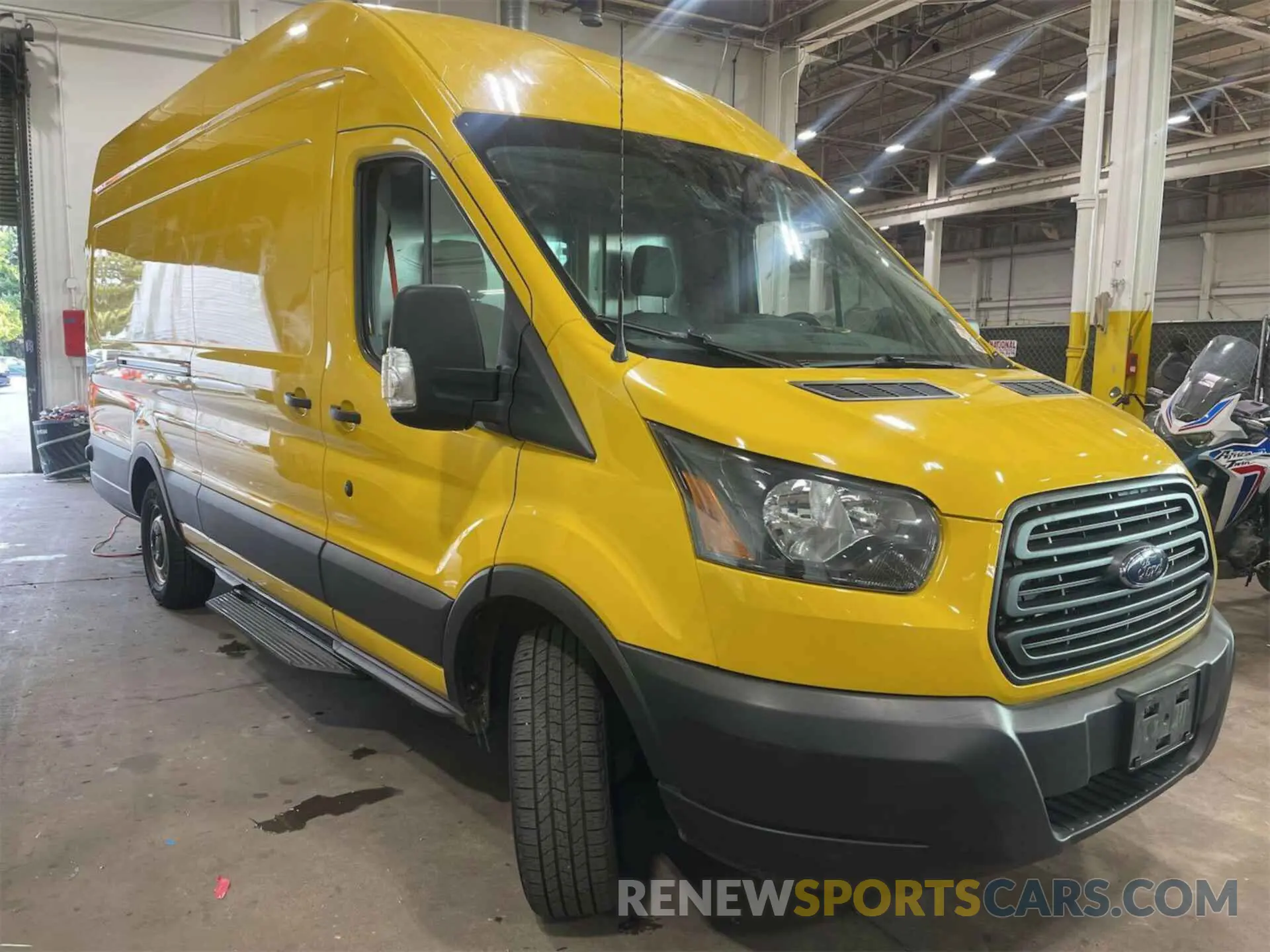 2 Photograph of a damaged car 1FTYR3XM8KKA38683 FORD TRANSIT 2019