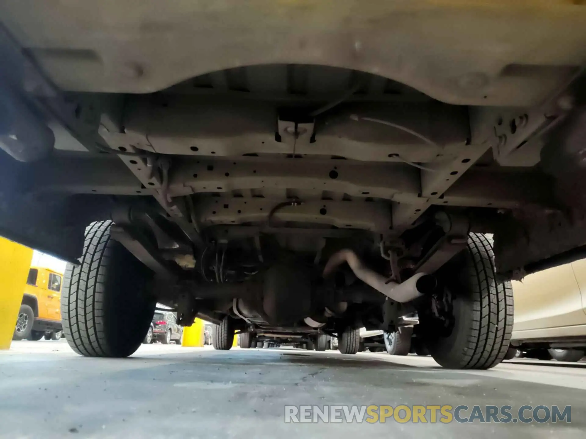26 Photograph of a damaged car 1FTYR3XM8KKA38683 FORD TRANSIT 2019