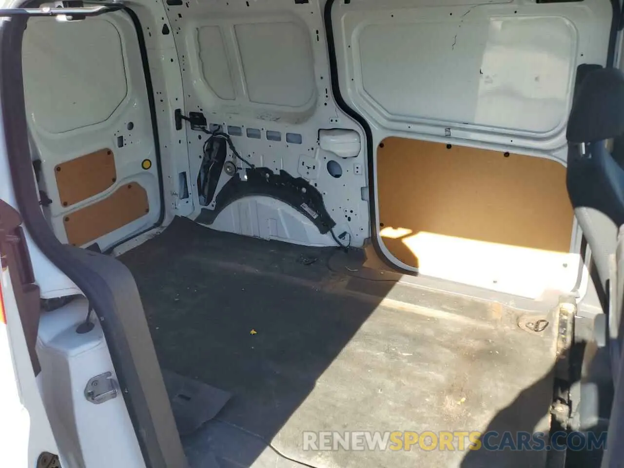 11 Фотография поврежденного автомобиля NM0LS7F2XK1428189 FORD TRANSIT 2019