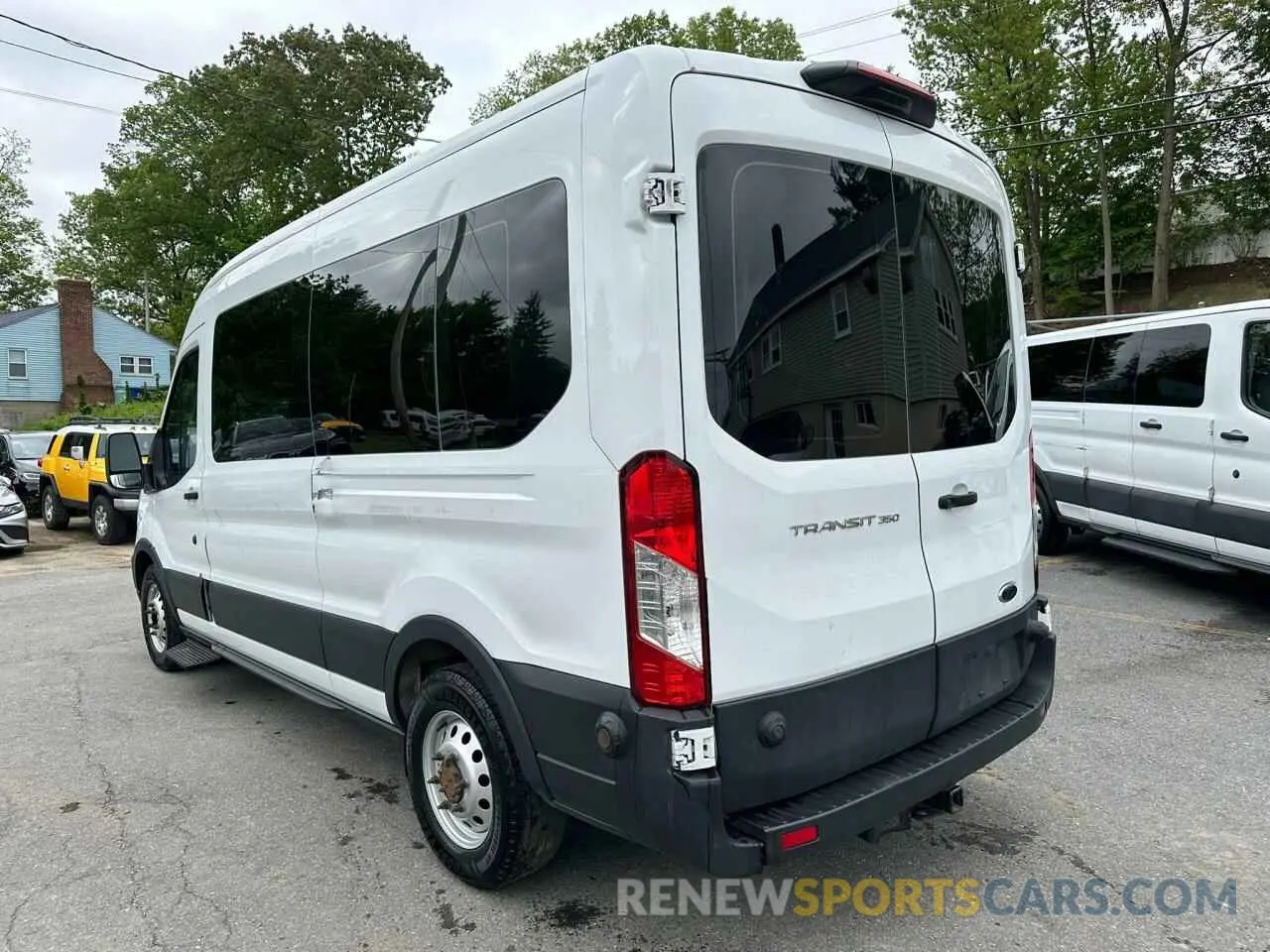 2 Фотография поврежденного автомобиля 1FBAX9C8XLKB11657 FORD TRANSIT 2020