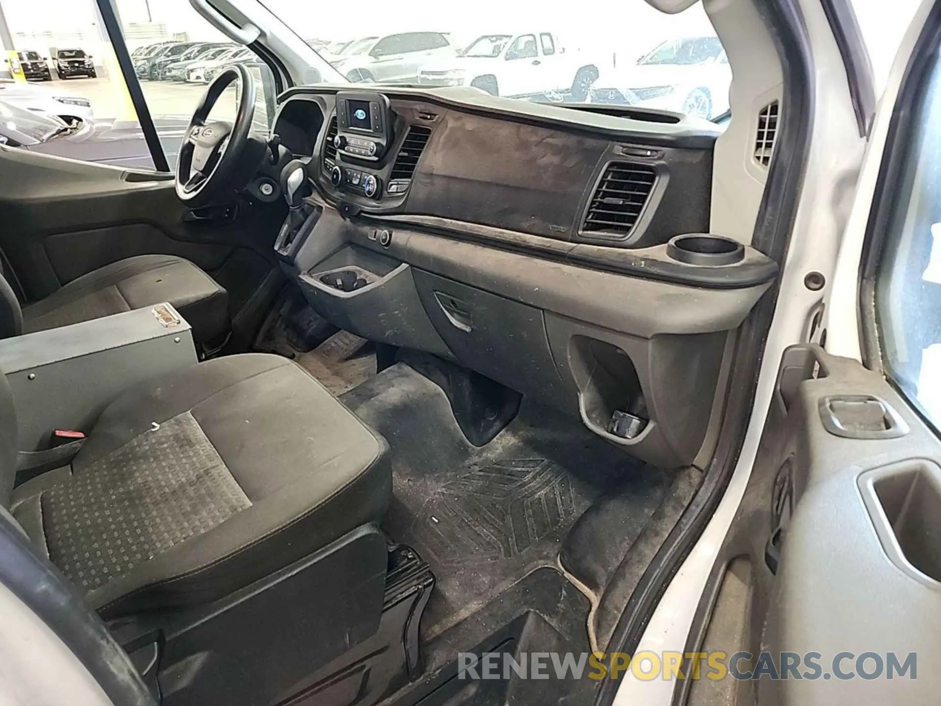 14 Фотография поврежденного автомобиля 1FTBR1CG0LKB75399 FORD TRANSIT 2020