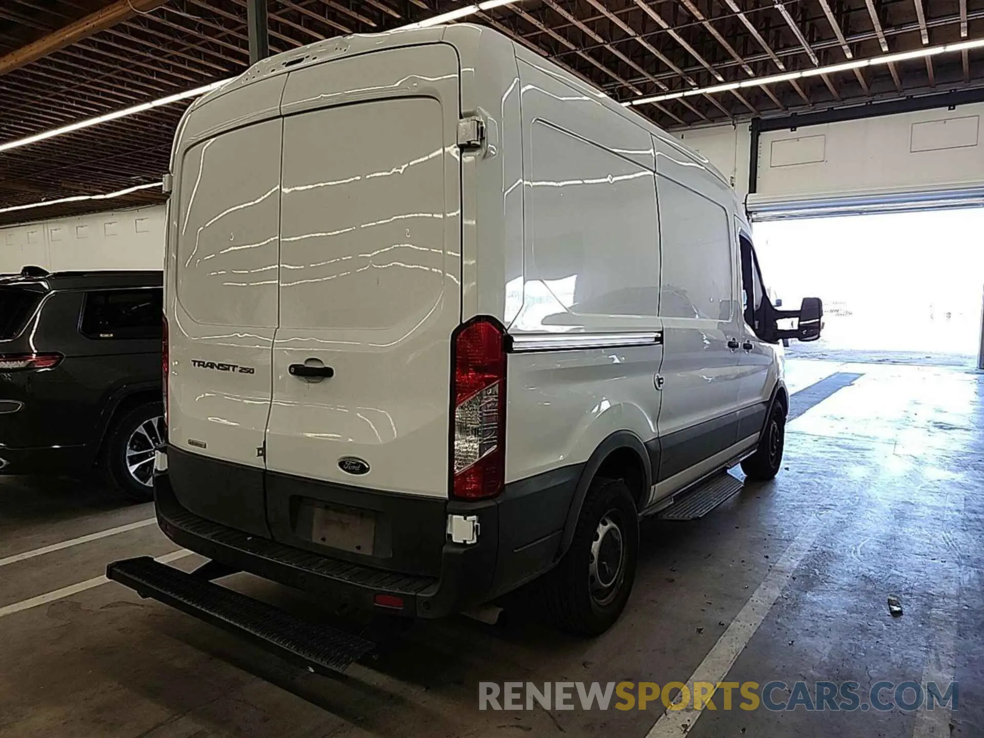 25 Фотография поврежденного автомобиля 1FTBR1CG0LKB75399 FORD TRANSIT 2020