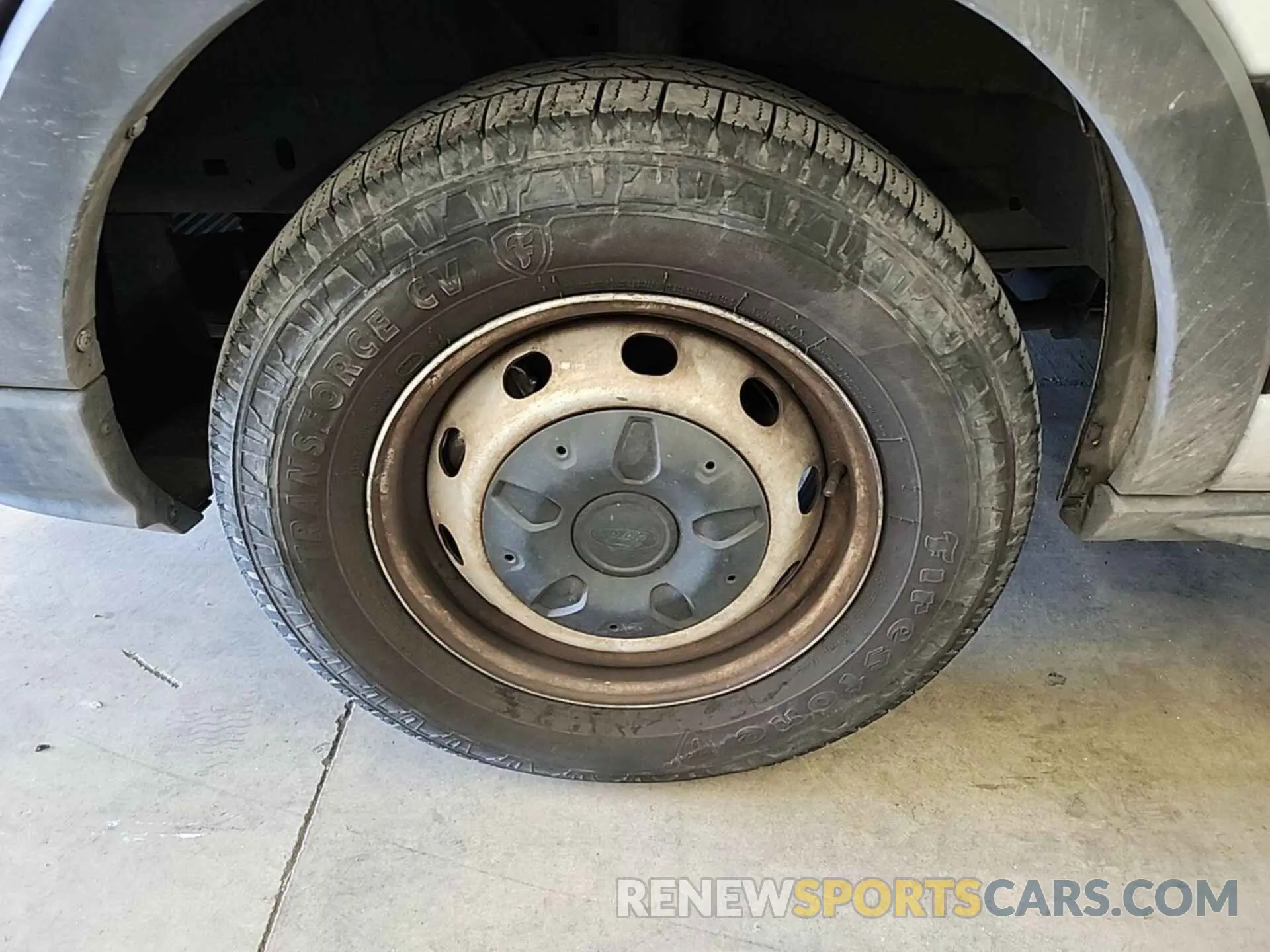 4 Фотография поврежденного автомобиля 1FTBR1CG0LKB75399 FORD TRANSIT 2020