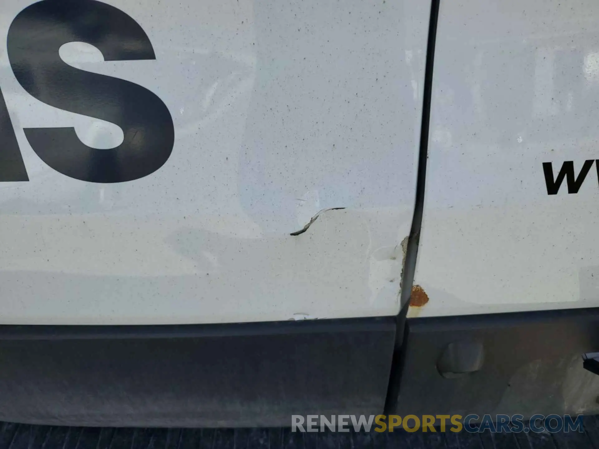 11 Photograph of a damaged car 1FTBR1Y84LKB08466 FORD TRANSIT 2020