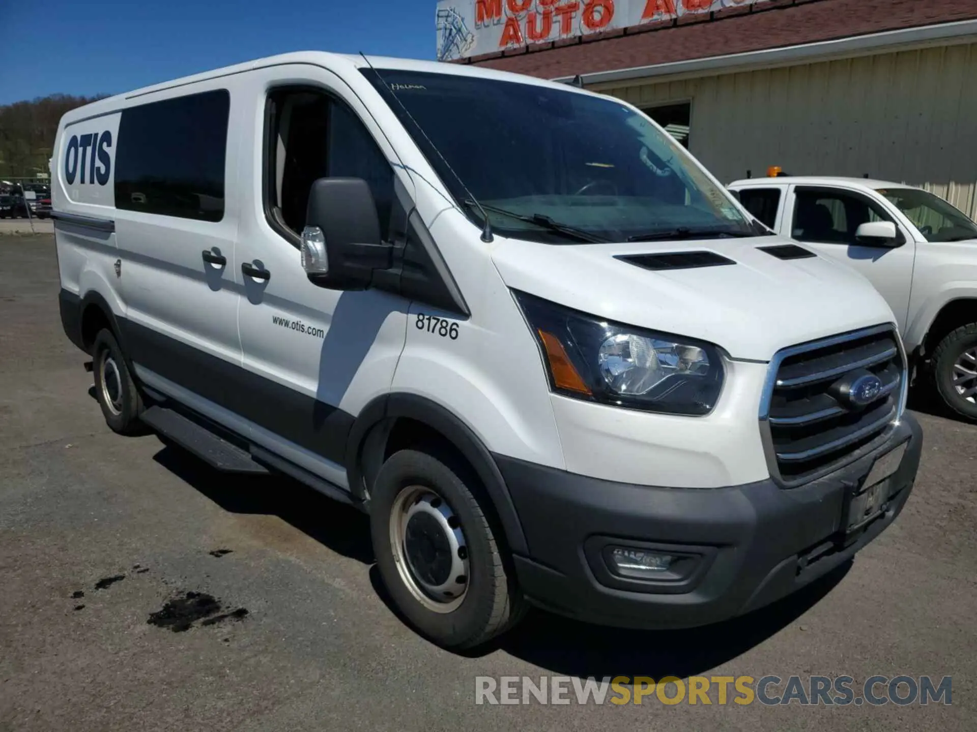 19 Photograph of a damaged car 1FTBR1Y84LKB08466 FORD TRANSIT 2020