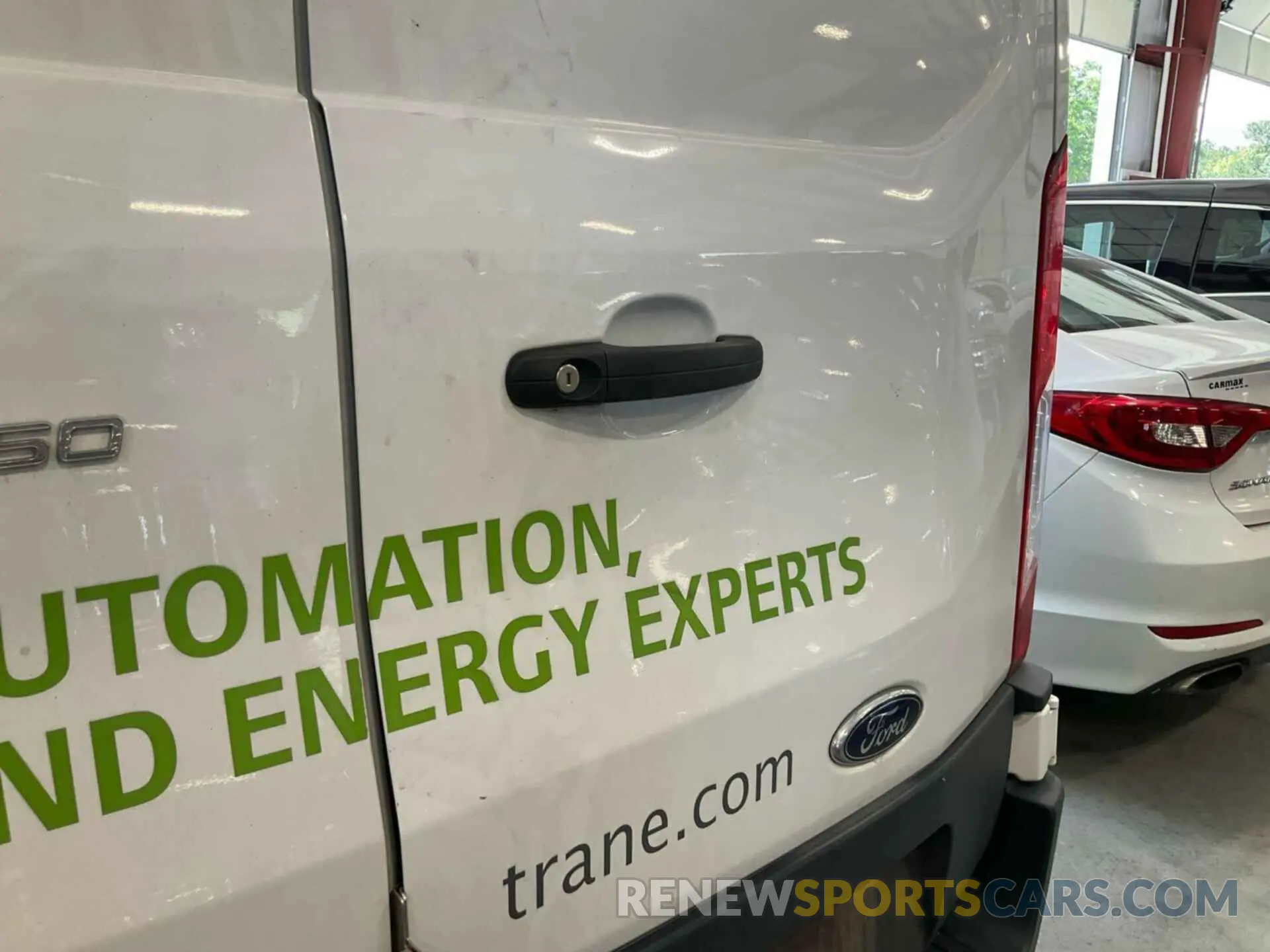 15 Photograph of a damaged car 1FTBR1YG0LKA50458 FORD TRANSIT 2020