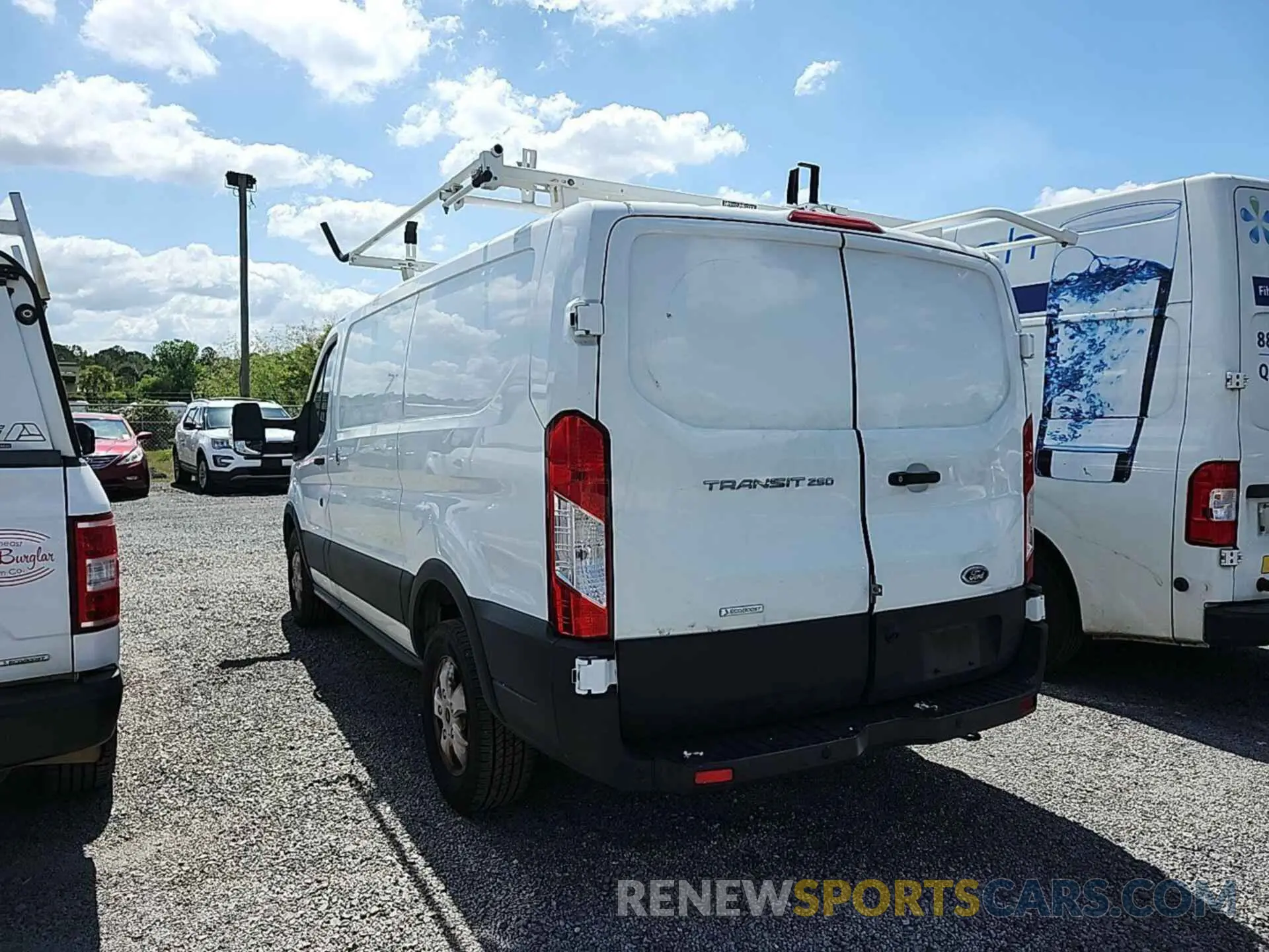 26 Photograph of a damaged car 1FTBR1YG2LKA50462 FORD TRANSIT 2020