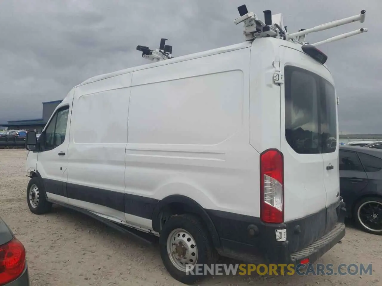 2 Photograph of a damaged car 1FTBR2C85LKA31278 FORD TRANSIT 2020
