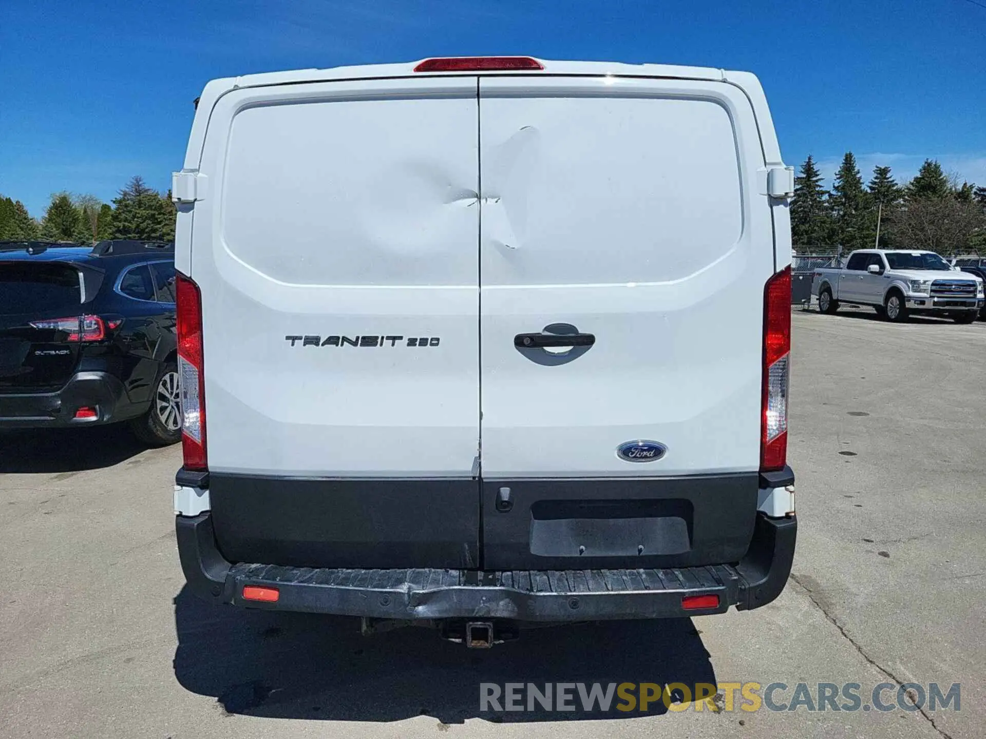 32 Фотография поврежденного автомобиля 1FTBR2YG3LKA32428 FORD TRANSIT 2020