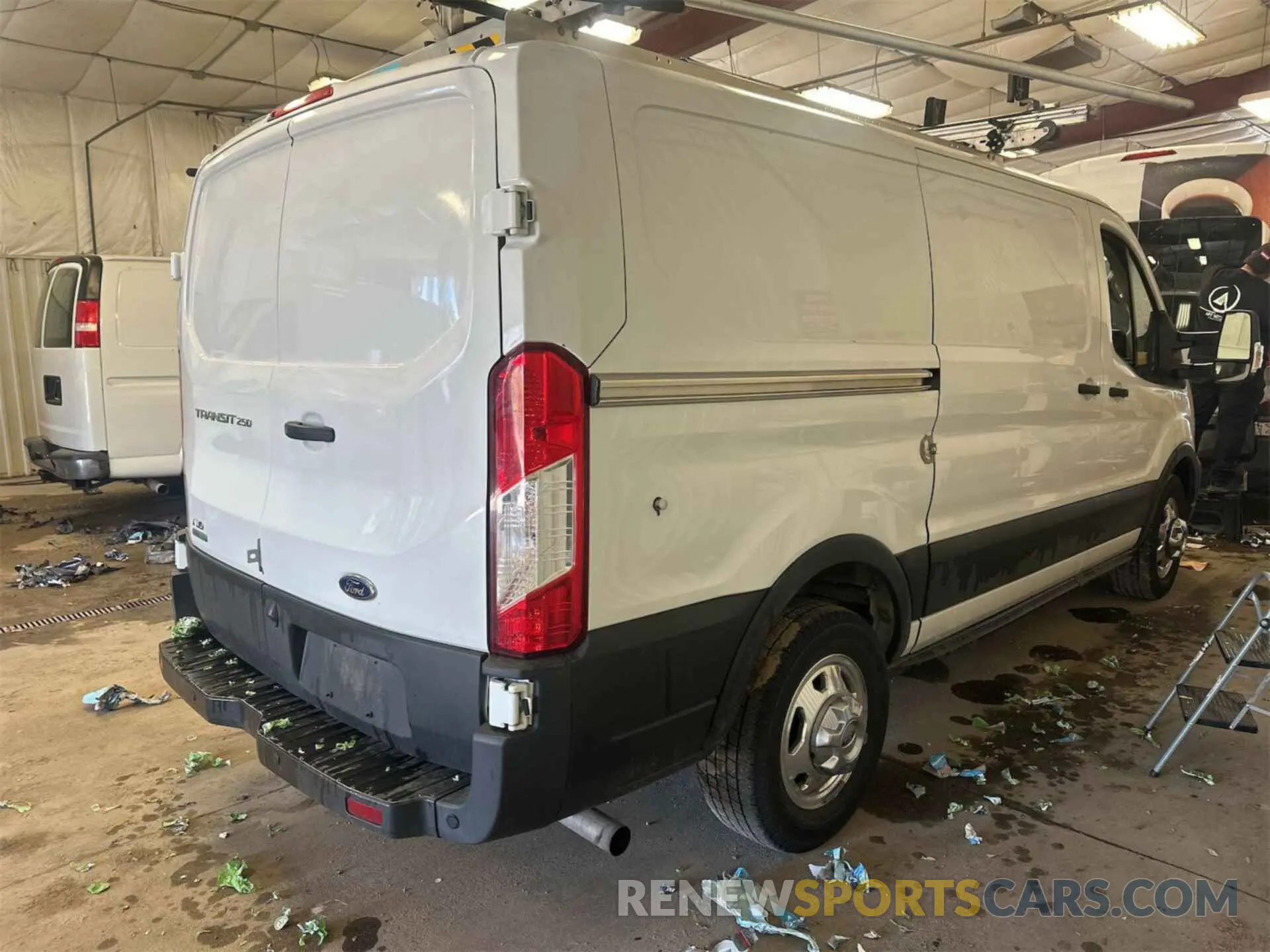 23 Photograph of a damaged car 1FTBR2YG3LKA35832 FORD TRANSIT 2020