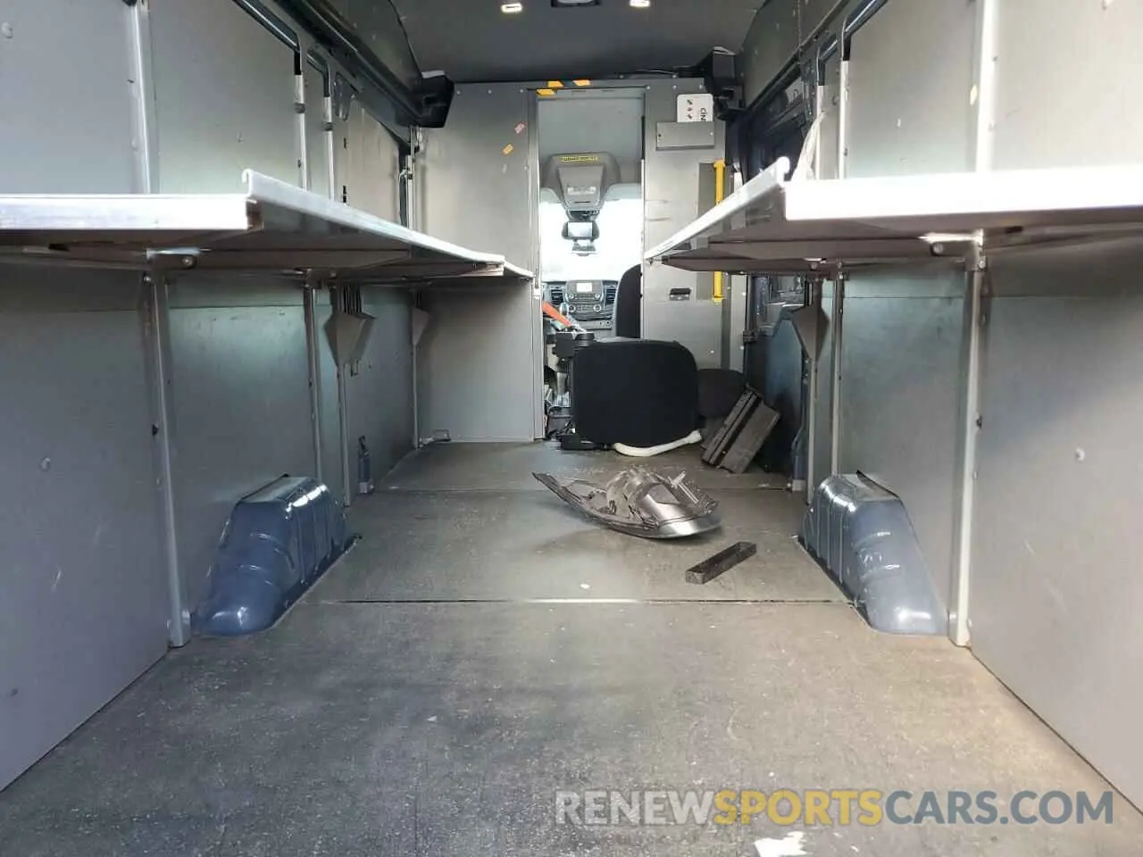 10 Photograph of a damaged car 1FTBR3X80LKA72255 FORD TRANSIT 2020