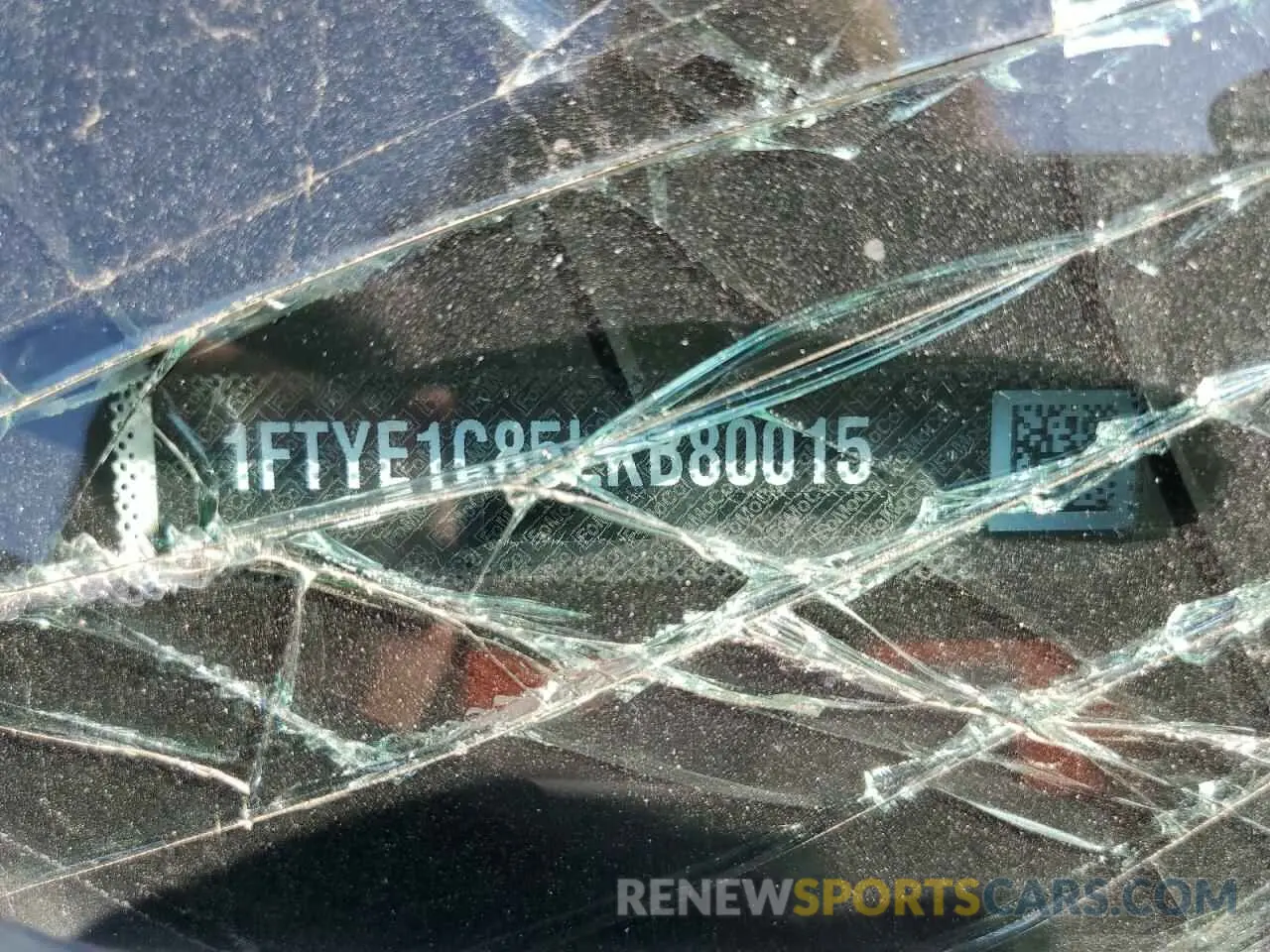 15 Photograph of a damaged car 1FTYE1C85LKB80015 FORD TRANSIT 2020