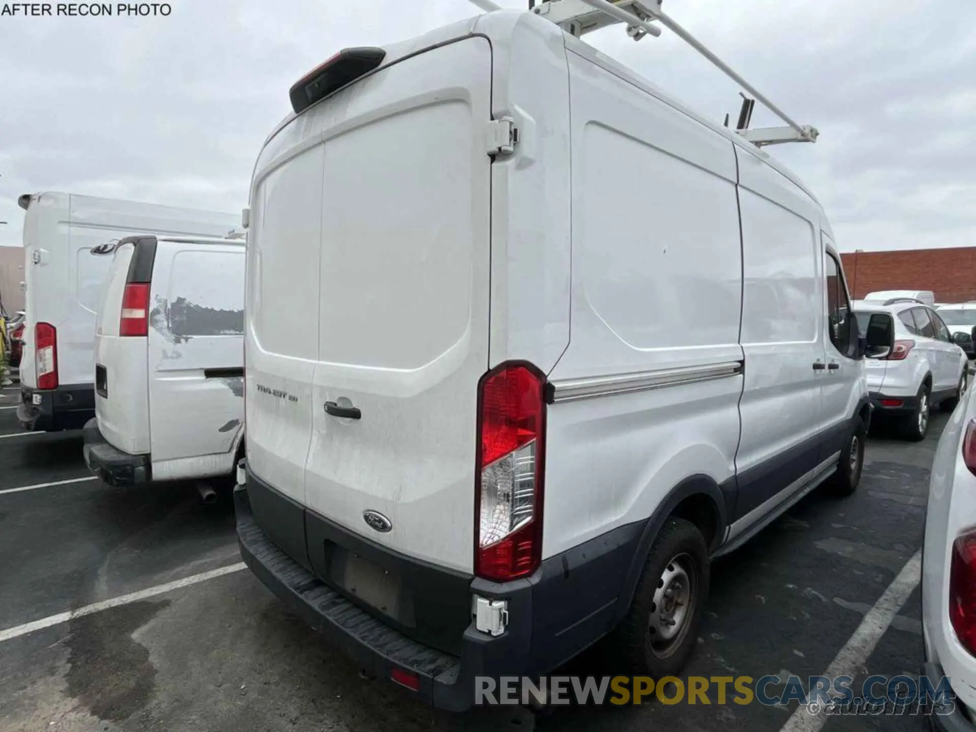 7 Photograph of a damaged car 1FTYE1C88LKA69071 FORD TRANSIT 2020