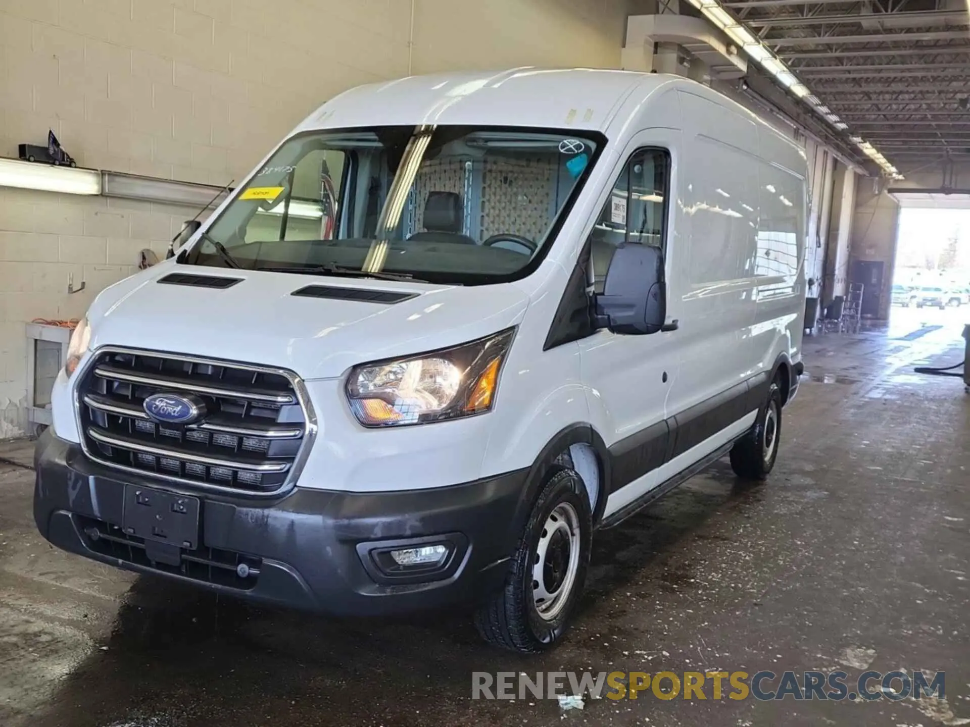12 Photograph of a damaged car 1FTYE1C8XLKB31621 FORD TRANSIT 2020