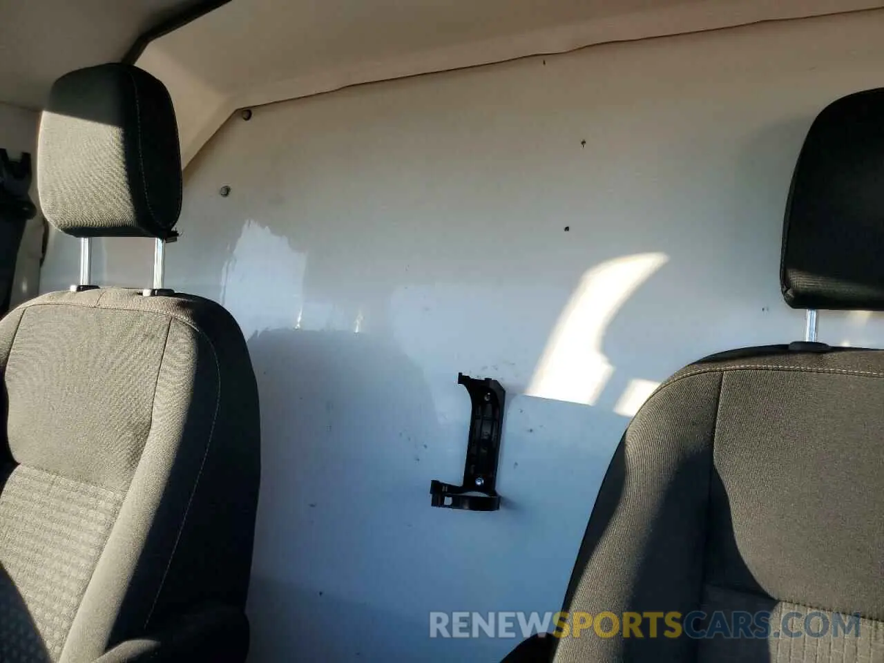 10 Фотография поврежденного автомобиля 1FTYE1Y8XLKB43776 FORD TRANSIT 2020