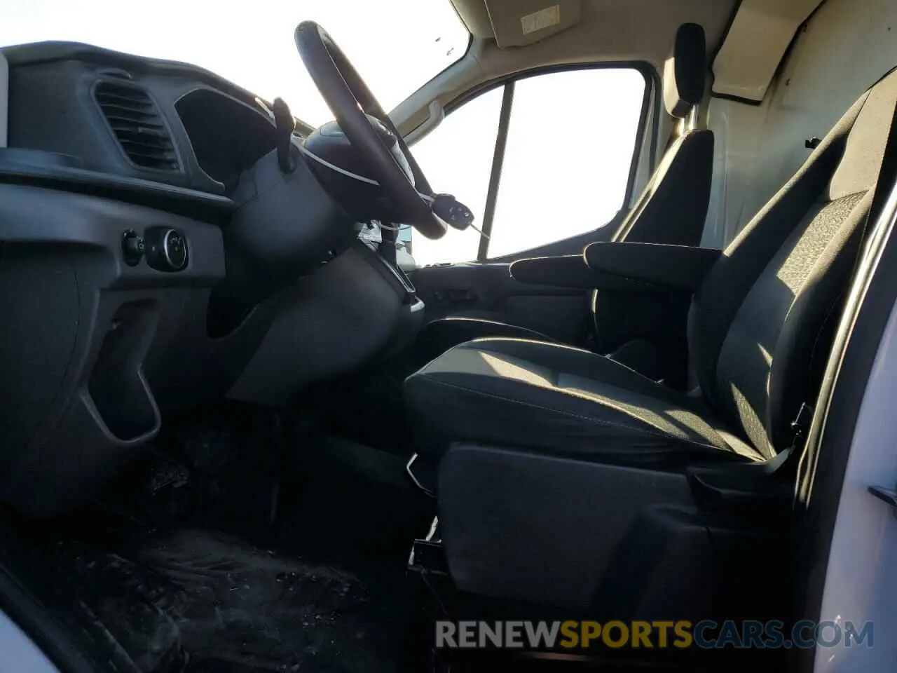 7 Фотография поврежденного автомобиля 1FTYE1Y8XLKB43776 FORD TRANSIT 2020