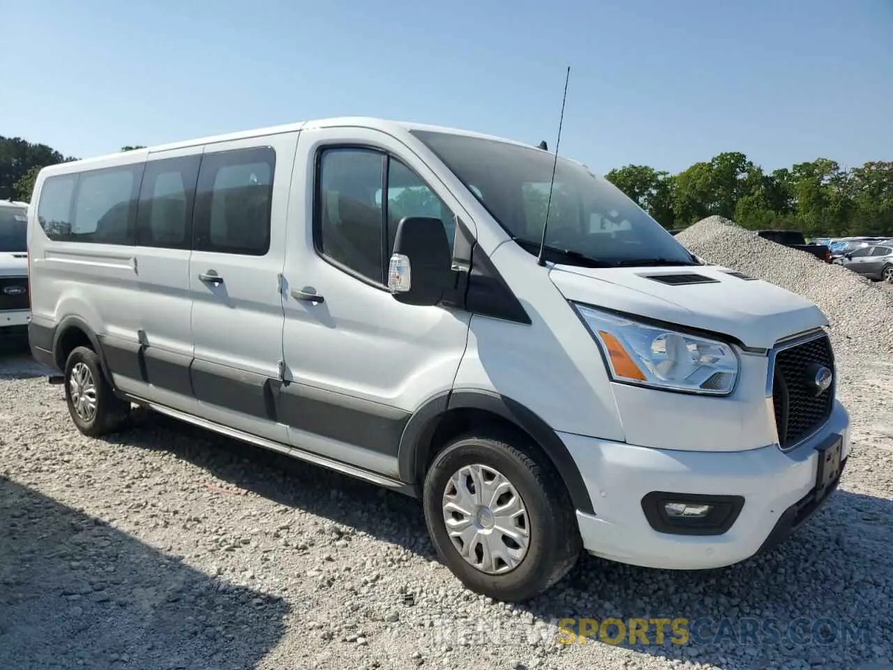 4 Photograph of a damaged car 1FBAX2Y87MKA12537 FORD TRANSIT 2021