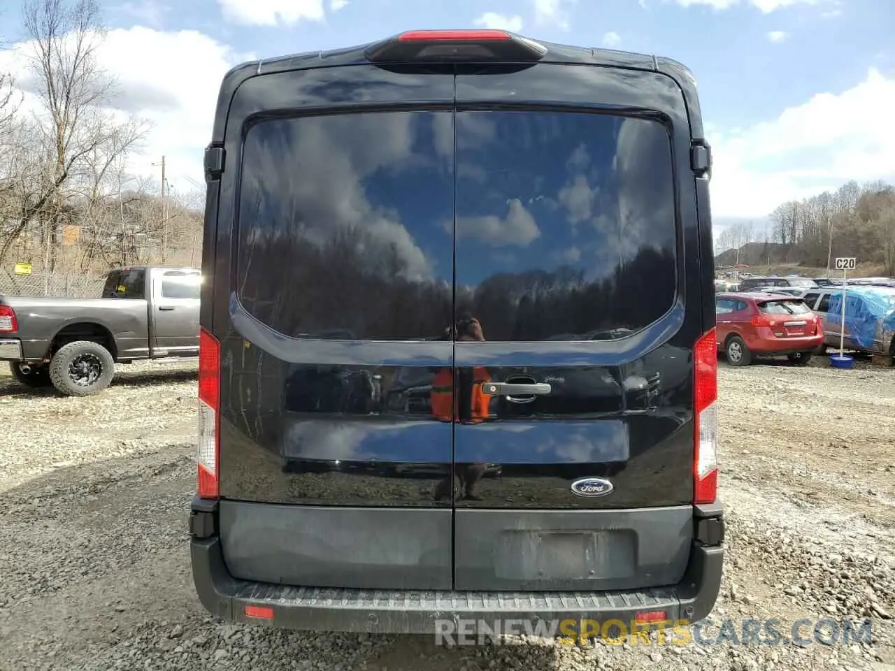 6 Фотография поврежденного автомобиля 1FTBR1C82MKA77940 FORD TRANSIT 2021