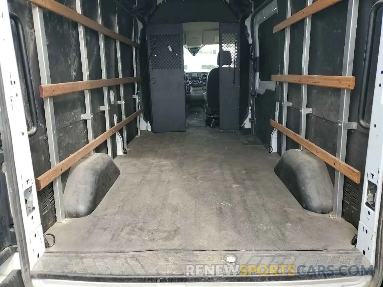 10 Фотография поврежденного автомобиля 1FTBR1X84MKA46389 FORD TRANSIT 2021