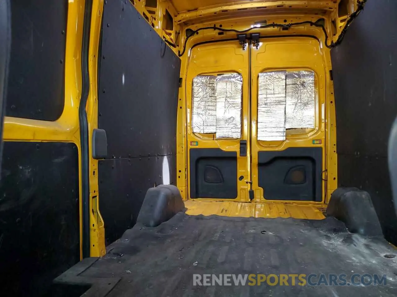 10 Фотография поврежденного автомобиля 1FTBR1X87MKA60092 FORD TRANSIT 2021