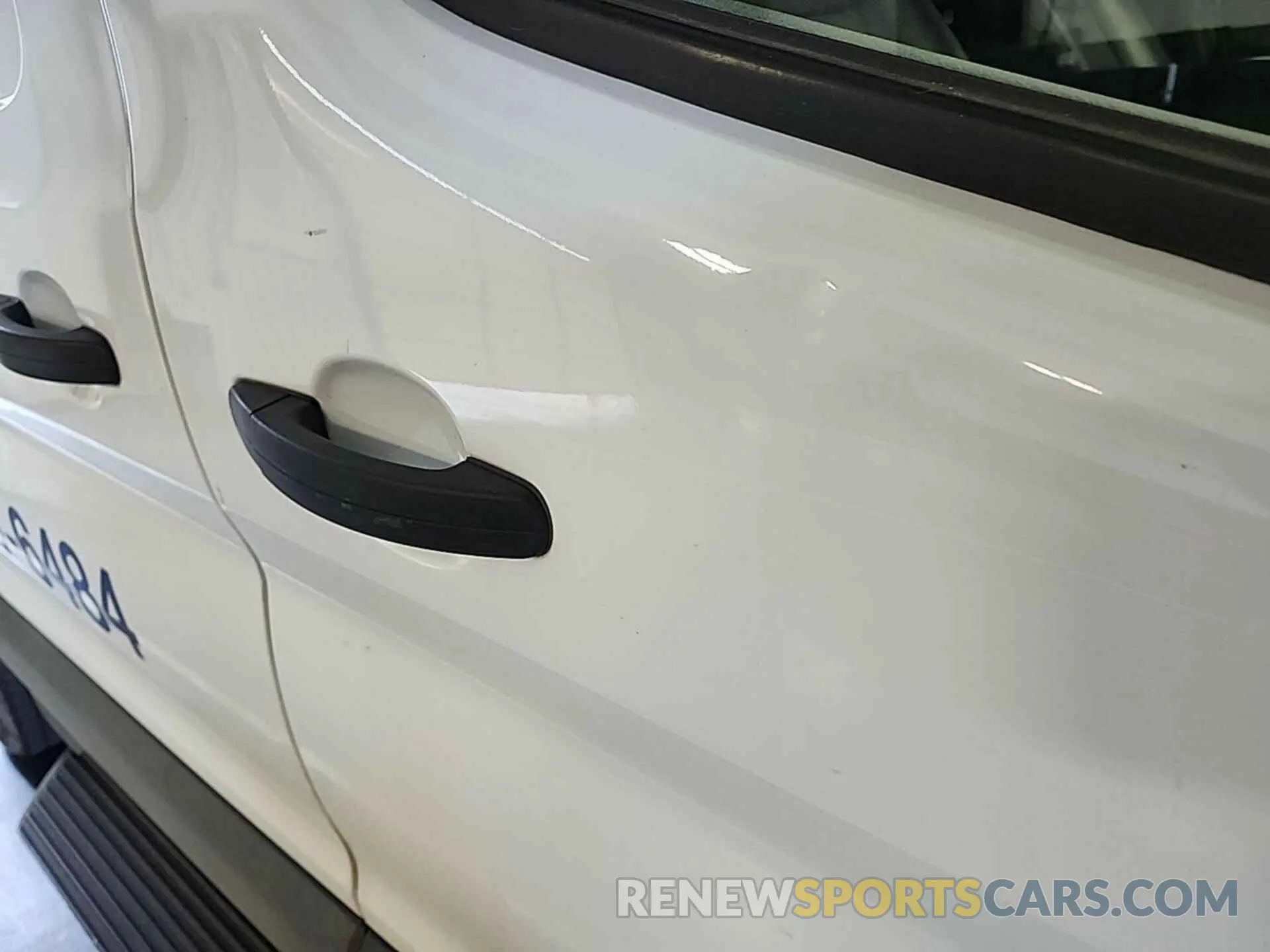 19 Photograph of a damaged car 1FTBR1Y86MKA66917 FORD TRANSIT 2021