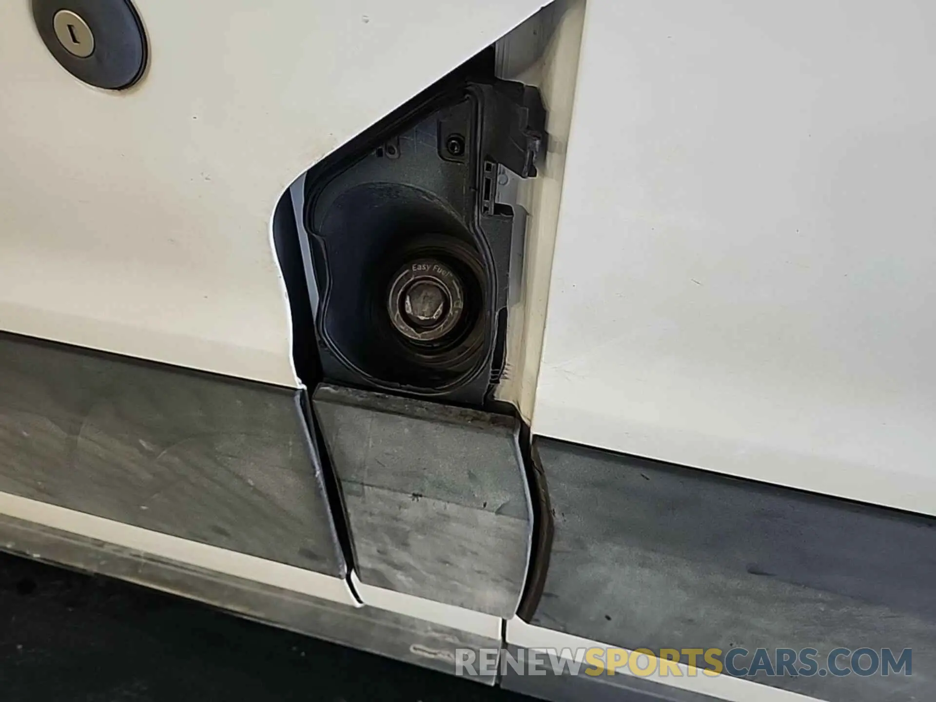 28 Photograph of a damaged car 1FTBR1Y86MKA66917 FORD TRANSIT 2021