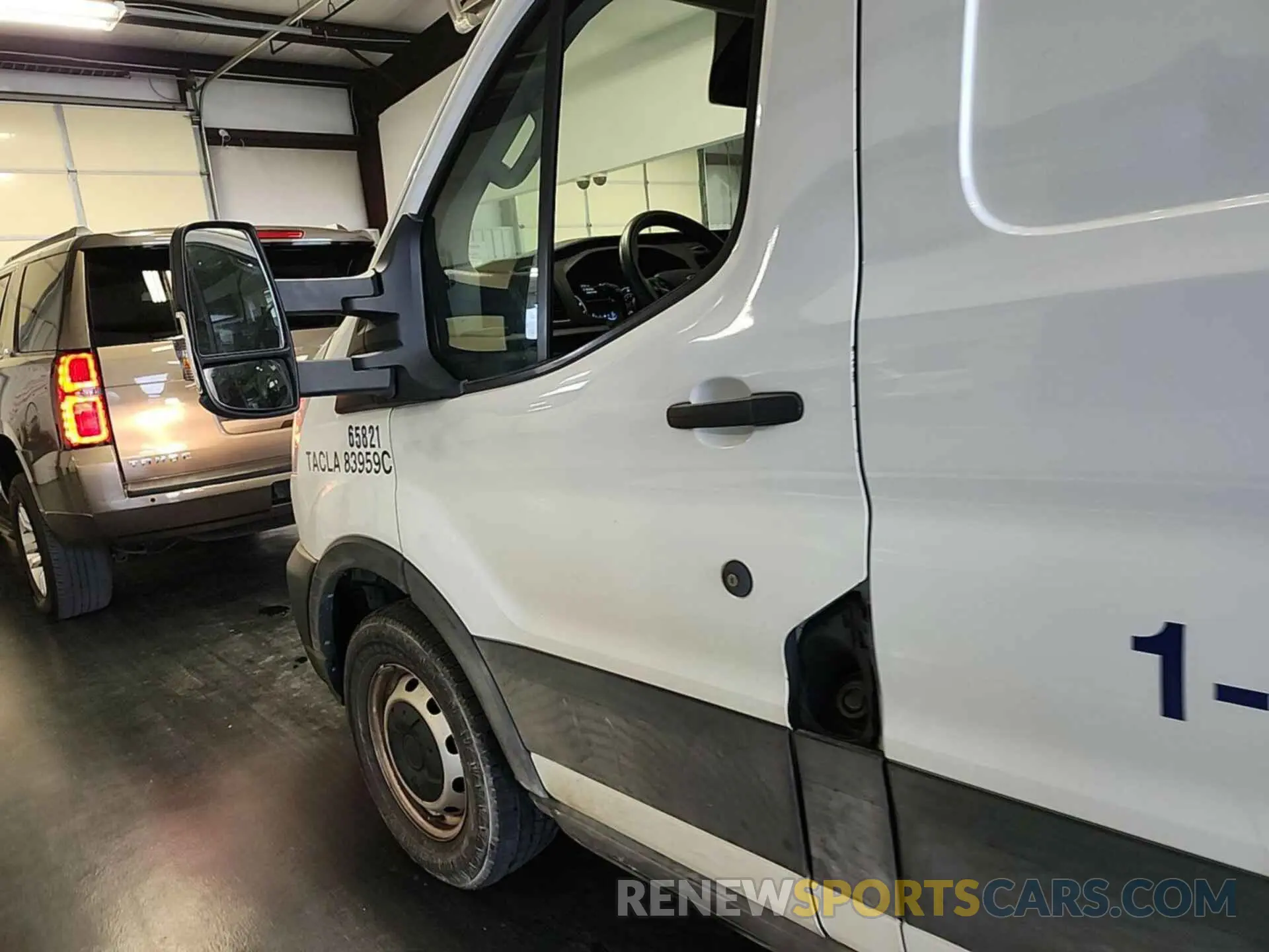 30 Photograph of a damaged car 1FTBR1Y86MKA66917 FORD TRANSIT 2021