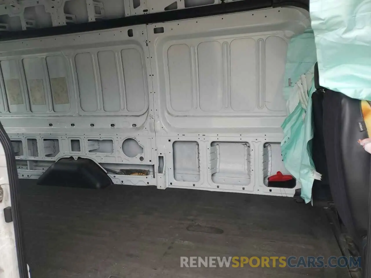 11 Фотография поврежденного автомобиля 1FTBR3X89MKA77102 FORD TRANSIT 2021