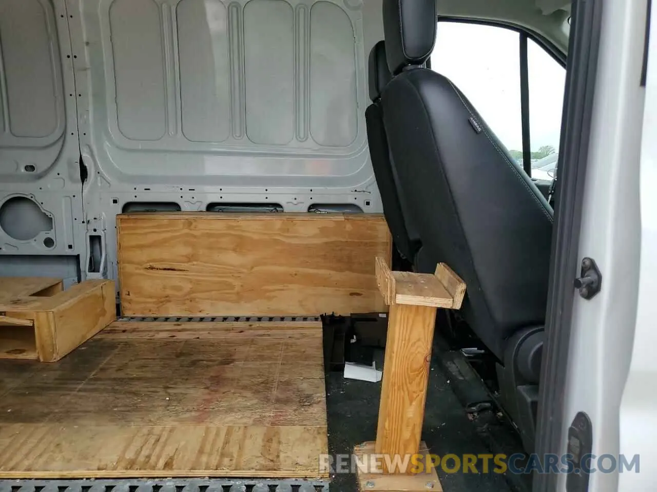 11 Фотография поврежденного автомобиля 1FTBW3X83MKA74012 FORD TRANSIT 2021
