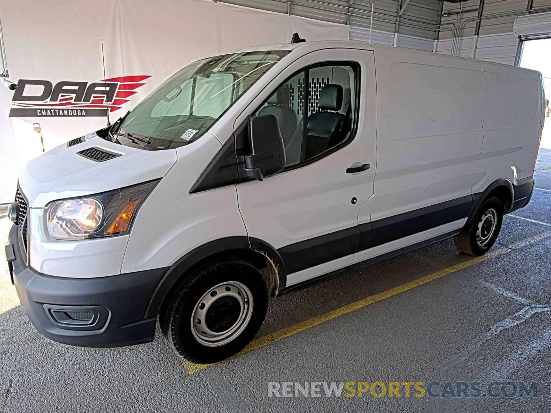 17 Photograph of a damaged car 1FTYE1Y86MKA36922 FORD TRANSIT 2021
