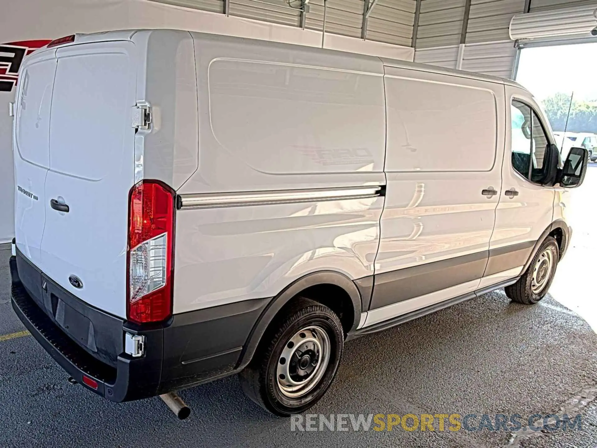 21 Photograph of a damaged car 1FTYE1Y86MKA36922 FORD TRANSIT 2021